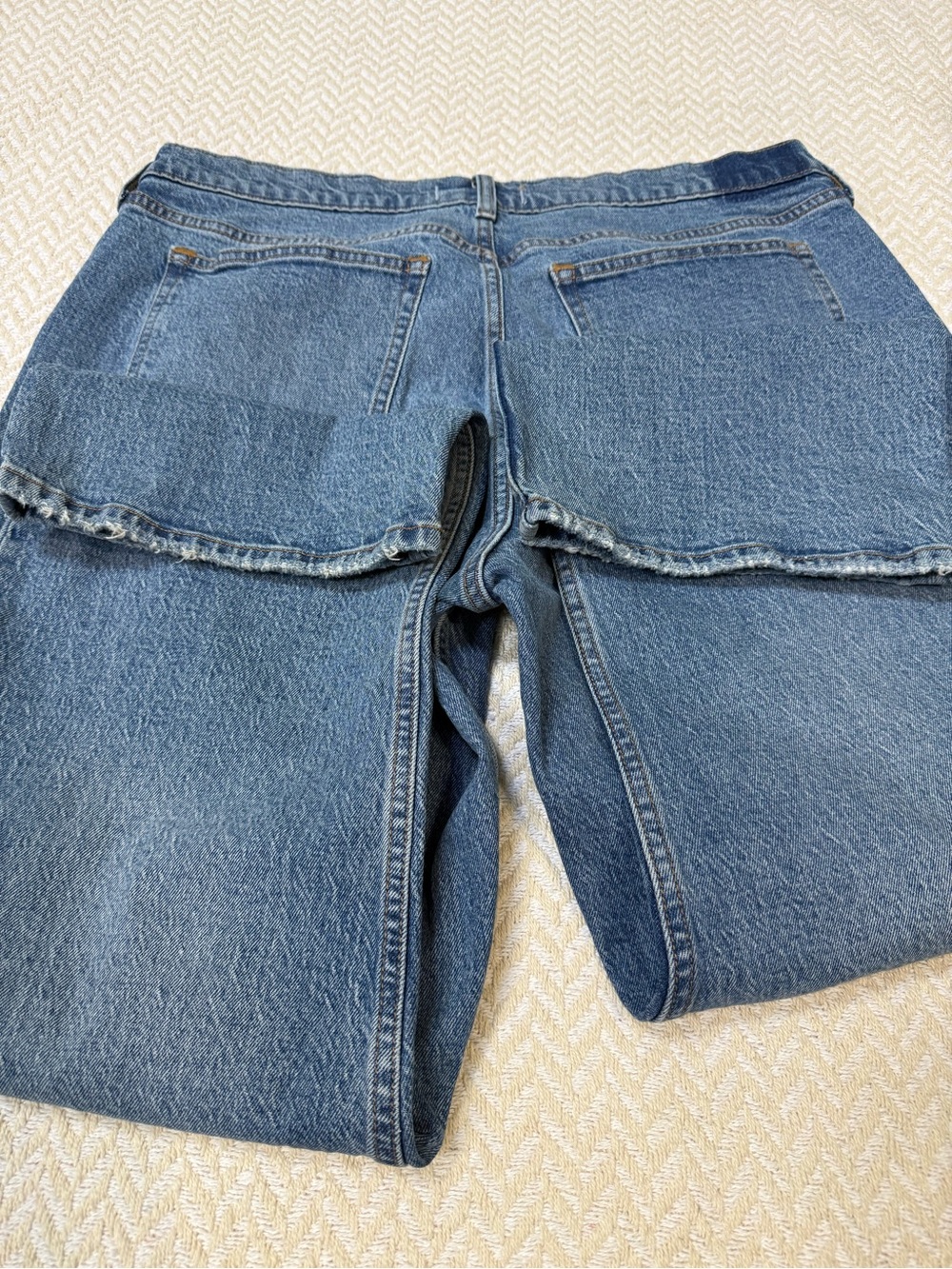 Abercrombie & Fitch Curve Love Baggy Low Rise Jeans Size 32 Regular - Picture 7 of 13
